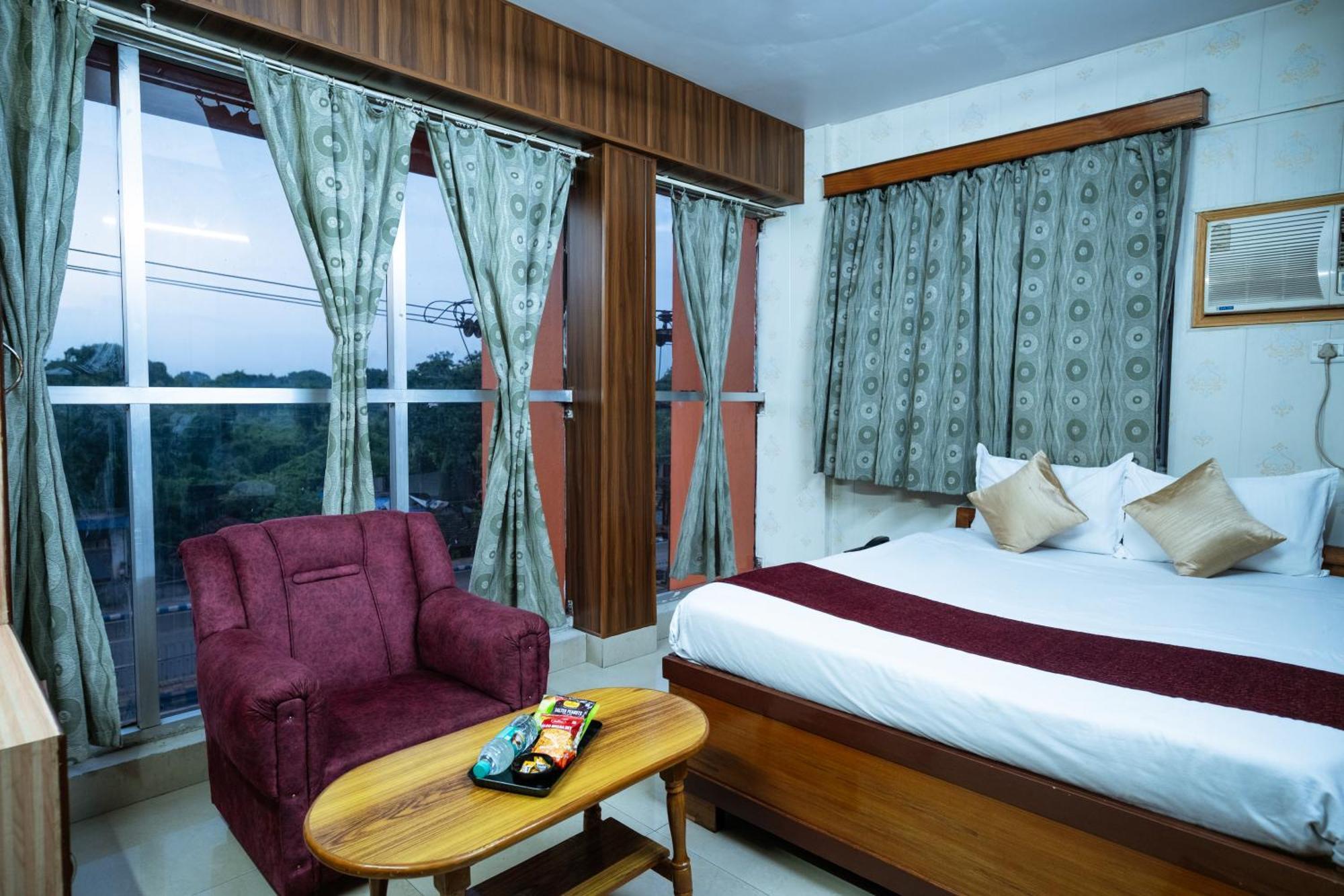 Hotel Ta-Tin Durgāpur Exteriör bild