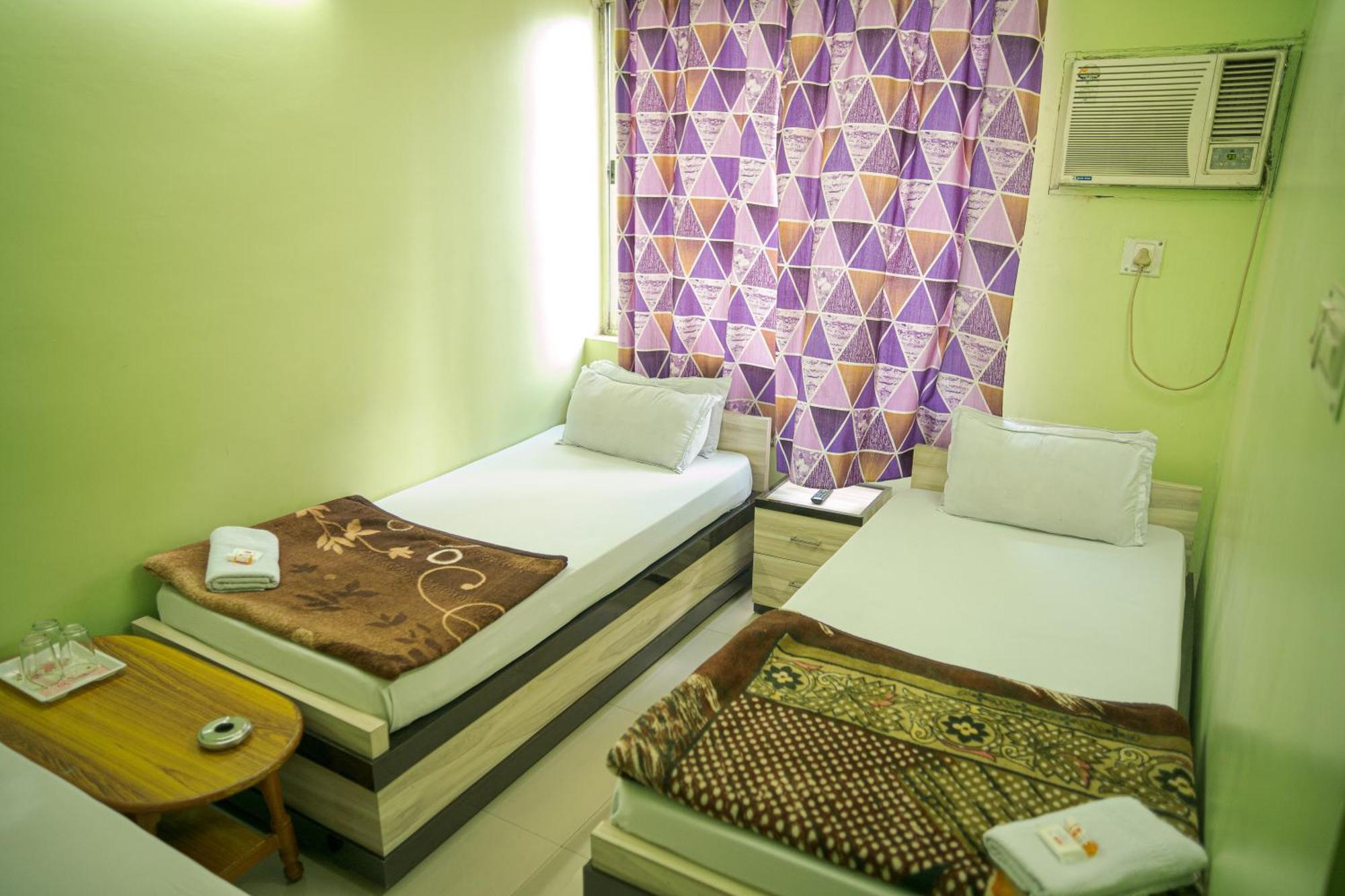 Hotel Ta-Tin Durgāpur Exteriör bild