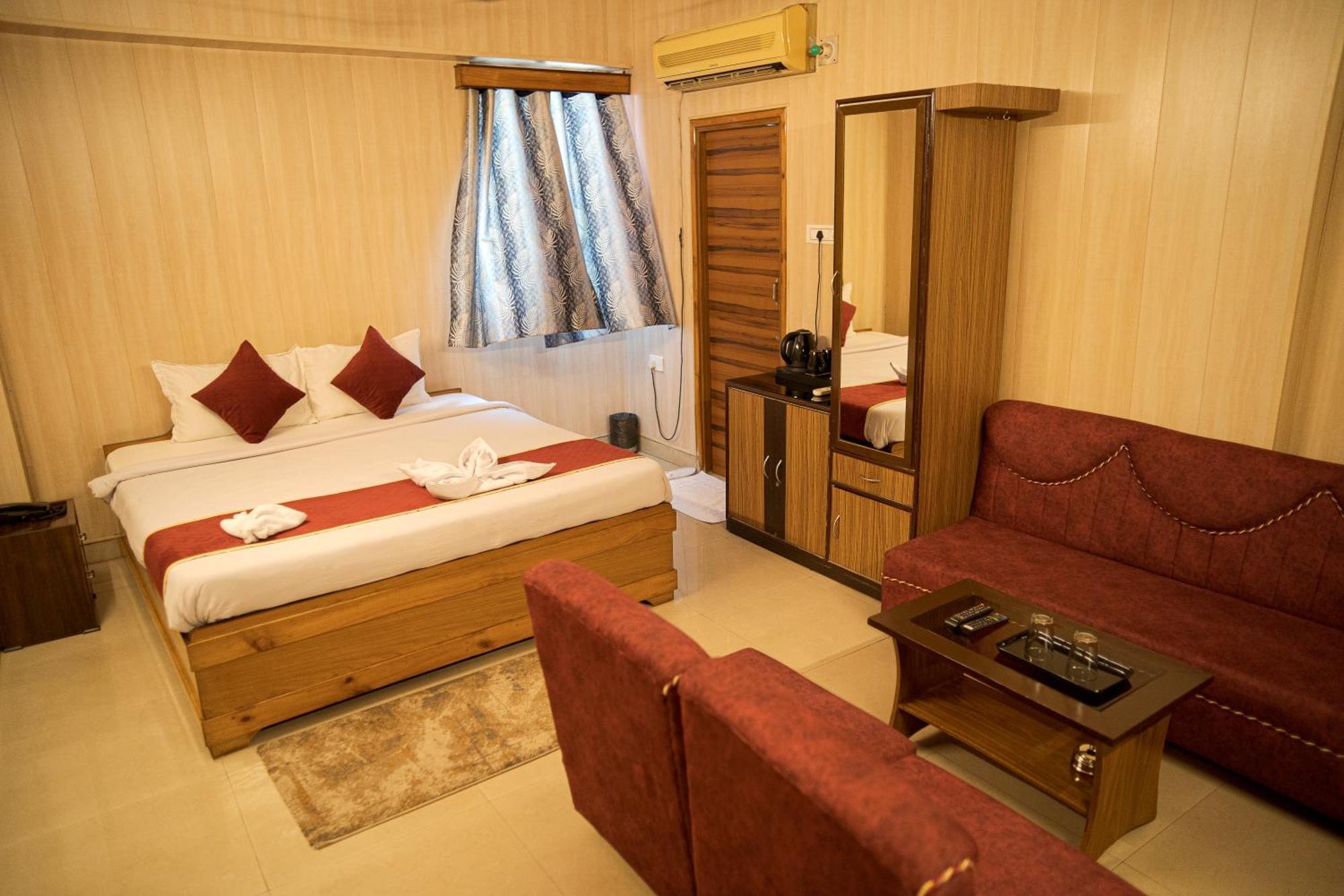 Hotel Ta-Tin Durgāpur Exteriör bild