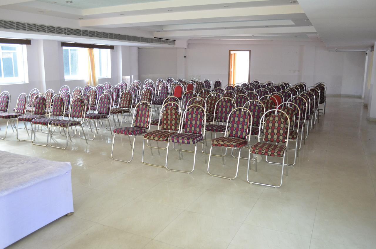 Hotel Ta-Tin Durgāpur Exteriör bild